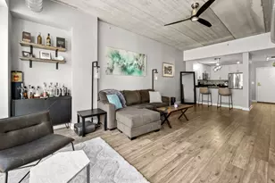 845 N Kingsbury St, Chicago, IL 60610 - Photo 11