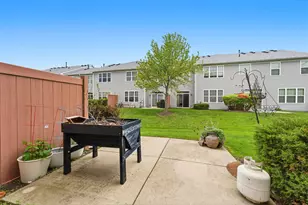 2890 Glacier Way, Wauconda, IL 60084 - Photo 25
