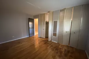 8994 Kennedy Dr, Des Plaines, IL 60016 - Photo 7