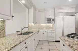 396 Sheridan Rd, Glencoe, IL 60022 - Photo 13