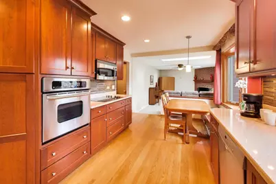 1606 N Pine Avenue, Arlington Heights, IL 60004 - Photo 13