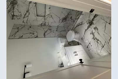 10734 S Worth Avenue, Worth, IL 60482 - Photo 15