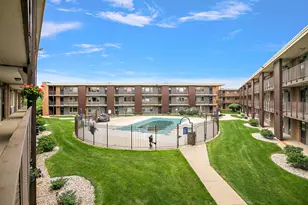 9608 W Higgins Rd, Rosemont, IL 60018 - Photo 1