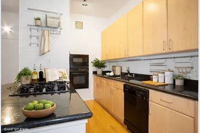 130 S Canal Street #816, Chicago, IL 60606 - Photo 5