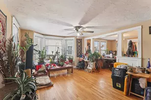 262 S Weston Ave, Elgin, IL 60123 - Photo 3