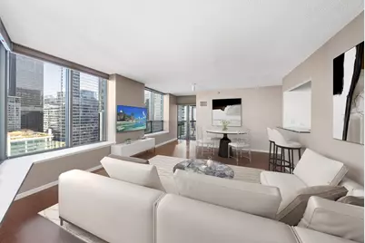 400 N La Salle Drive #2002, Chicago, IL 60654 - Photo 5