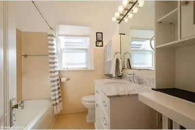 3016 Thayer Street, Evanston, IL 60201 - Photo 11