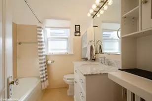 3016 Thayer St, Evanston, IL 60201 - Photo 11