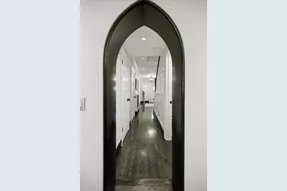 2448 Lincolnwood Drive, Evanston, IL 60201 - Photo 7