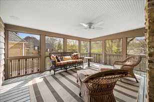 2448 Lincolnwood Dr, Evanston, IL 60201 - Photo 33