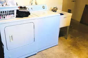 9529 Kenneth Ave, Skokie, IL 60076 - Photo 5