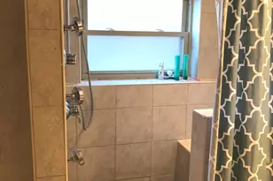 9529 Kenneth Ave, Skokie, IL 60076 - Photo 7