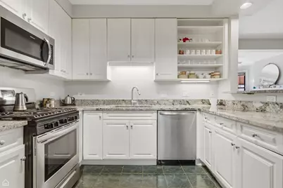 7639 N Eastlake Terrace #2B, Chicago, IL 60626 - Photo 15