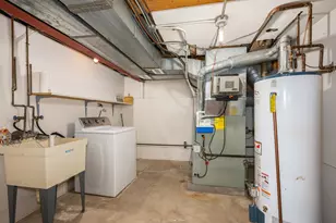 8146 Braeburn Ln, Orland Park, IL 60462 - Photo 19