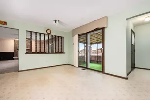 8146 Braeburn Ln, Orland Park, IL 60462 - Photo 9