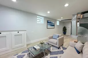 9820 S California Ave, Evergreen Park, IL 60805 - Photo 27