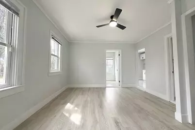 9820 S California Avenue, Evergreen Park, IL 60805 - Photo 9