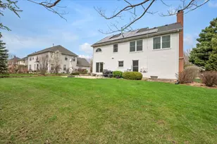 1355 Beckett Ln, Schaumburg, IL 60173 - Photo 41