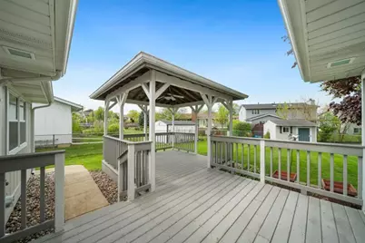 1562 White Trail, Elk Grove Village, IL 60007 - Photo 19