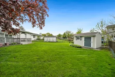 1562 White Trail, Elk Grove Village, IL 60007 - Photo 21