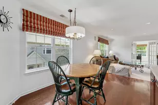 11025 Edgebrook Ln, Indian Head Park, IL 60525 - Photo 15
