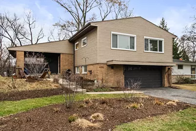 6323 N Kirkwood Avenue, Chicago, IL 60646 - Photo 1