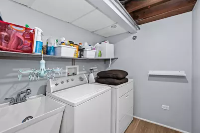 6323 N Kirkwood Avenue, Chicago, IL 60646 - Photo 17