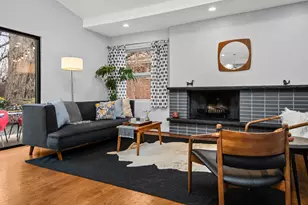 6323 N Kirkwood Ave, Chicago, IL 60646 - Photo 7