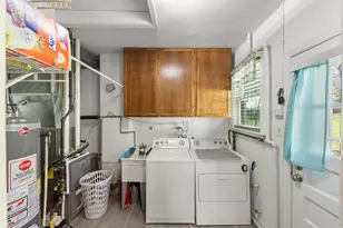 1335 College Ave, Wheaton, IL 60187 - Photo 11