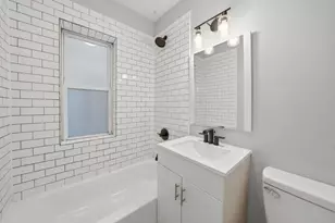 8026 S Dobson Ave, Chicago, IL 60619 - Photo 21