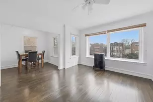 8026 S Dobson Ave, Chicago, IL 60619 - Photo 5