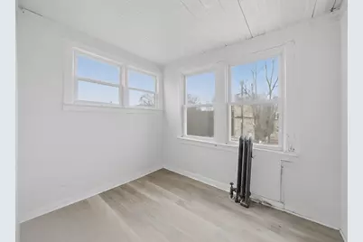 8026 S Dobson Avenue, Chicago, IL 60619 - Photo 11