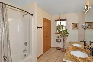 226 Hancock Dr, New Lenox, IL 60451 - Photo 15