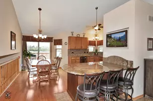 226 Hancock Dr, New Lenox, IL 60451 - Photo 7