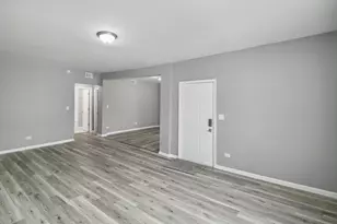 9305 S Homan Ave, Evergreen Park, IL 60805 - Photo 11