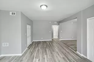 9305 S Homan Ave, Evergreen Park, IL 60805 - Photo 5