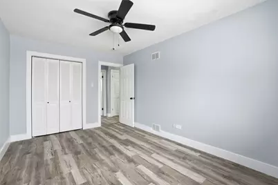 14315 S Manistee Avenue, Burnham, IL 60633 - Photo 13