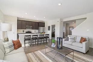 1727 Stable Ln, Aurora, IL 60503 - Photo 7