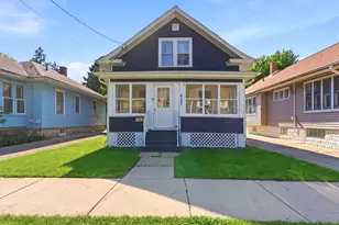 637 S Spencer St, Aurora, IL 60505 - Photo 1