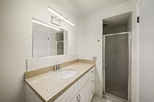 5975 N Odell Ave, Chicago, IL 60631 - Photo 17