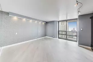 [Address not provided], Chicago, IL 60611 - Photo 13