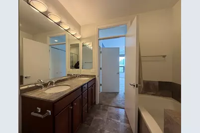 859 W Erie Street #603, Chicago, IL 60642 - Photo 11