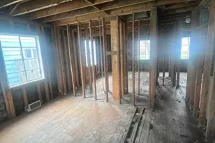 132 Geneva Ave, Bellwood, IL 60104 - Photo 5