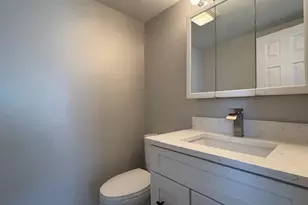 1463 Mercury Dr, Schaumburg, IL 60193 - Photo 13