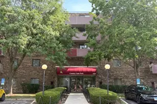 1463 Mercury Dr, Schaumburg, IL 60193 - Photo 1