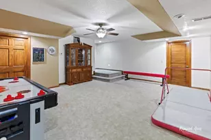2239 Fox Run Dr, Kankakee, IL 60901 - Photo 21