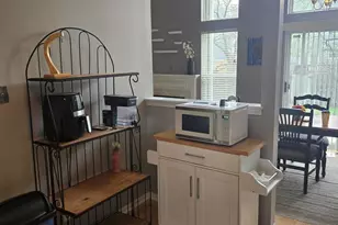 1328 Shawford Way, Elgin, IL 60120 - Photo 5