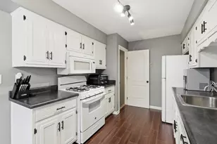 753 Bon Terre Rd, New Lenox, IL 60451 - Photo 11