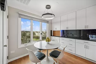 1280 Rudolph Rd, Northbrook, IL 60062 - Photo 9