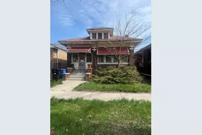 7557 S Paxton Avenue, Chicago, IL 60649 - Photo 1